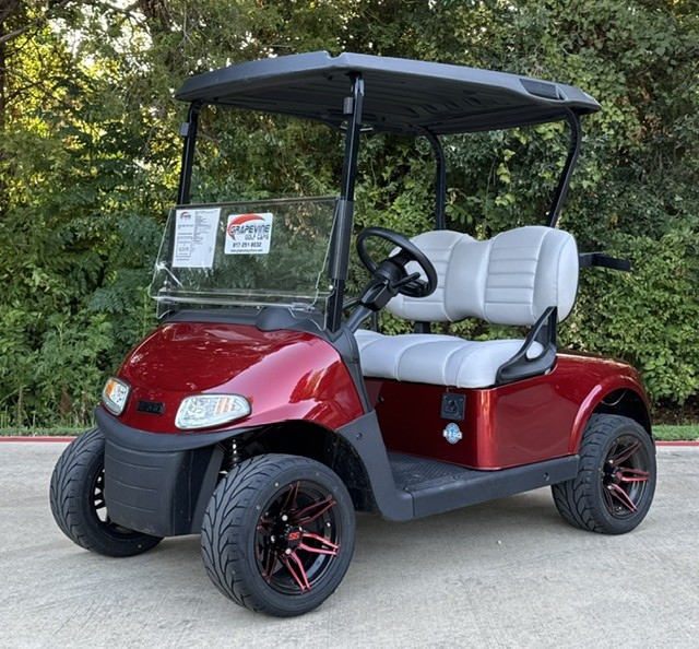 2020 EZGO RXV